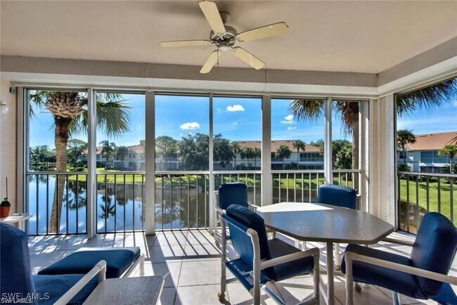 4510 Riverwatch Dr in Bonita Springs, FL - Foto de edificio - Building Photo