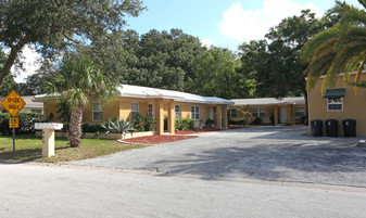 405 S Meteor Ave in Clearwater, FL - Building Photo