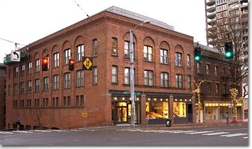Guiry Schillestad Building in Seattle, WA - Foto de edificio