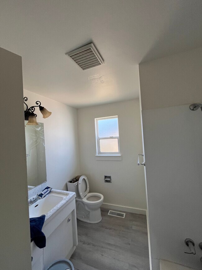 1732 S 234th St, Unit A in Des Moines, WA - Building Photo - Building Photo