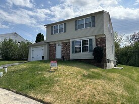 1522 Princess Anne Dr in Lancaster, PA - Building Photo