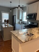1835 E Rich St in Columbus, OH - Building Photo - Building Photo