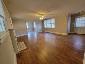 220 Gilleland Dr in Athens, GA - Building Photo - Building Photo