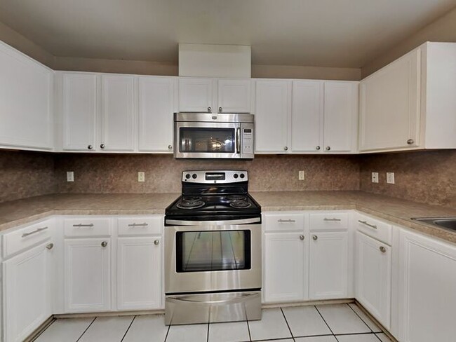 7206 Marble Falls Dr in Corpus Christi, TX - Foto de edificio - Building Photo