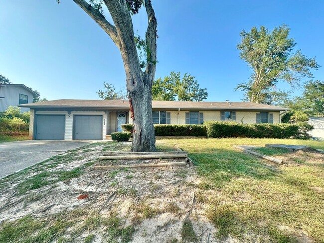 1916 Faulkner Street