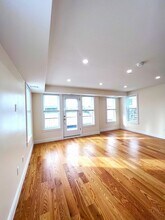 22 Rogers St in Boston, MA - Building Photo - Building Photo
