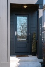 2010 14th Ave N in Nashville, TN - Building Photo - Building Photo