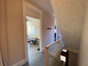 2369 Victor St in Cincinnati, OH - Building Photo - Building Photo