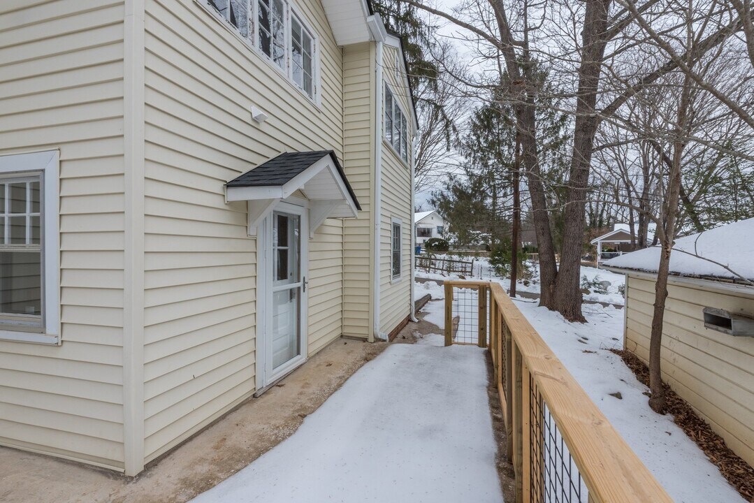 145 Beaver Dr in Asheville, NC - Building Photo