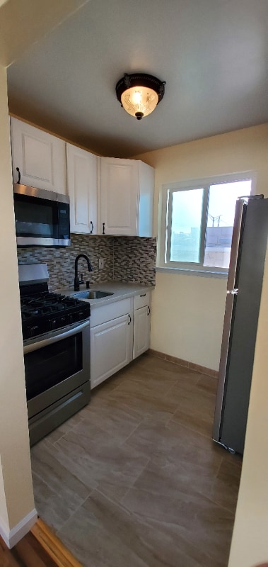 1123 Chula Vista Ave, Unit 5 in Burlingame, CA - Building Photo - Building Photo