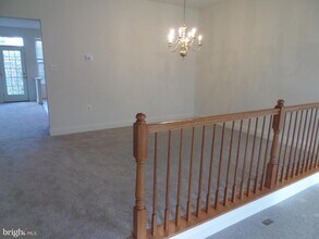 836 Linfield Terrace NE in Leesburg, VA - Foto de edificio - Building Photo