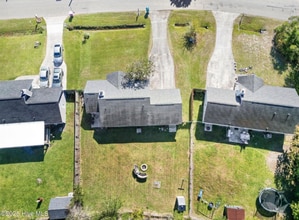 113 Parnell Rd in Hubert, NC - Foto de edificio - Building Photo