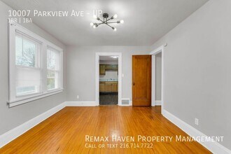 10007 Parkview Ave in Garfield Heights, OH - Building Photo - Building Photo