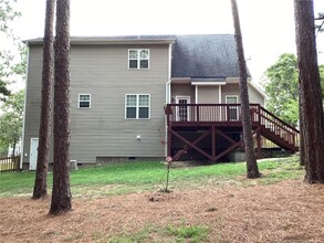 235 Sandpiper Dr in Sanford, NC - Foto de edificio - Building Photo