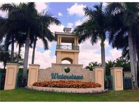 2304 NE 37th Terrace in Homestead, FL - Building Photo