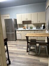 302 W Illinois St in Urbana, IL - Foto de edificio - Building Photo