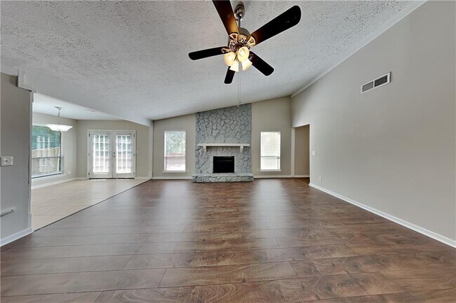 4708 Jamerson Forest Cir in Marietta, GA - Building Photo - Building Photo