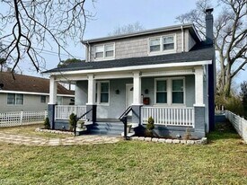 8575 Chesapeake Blvd in Norfolk, VA - Building Photo