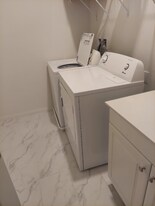 1713 Cedar Tree Pl in Upland, CA - Building Photo