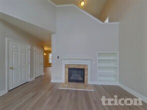 124 Southern Pine Rd in Columbia, SC - Building Photo - Building Photo