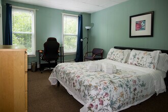 42 Everett St, Unit 2 in Boston, MA - Building Photo - Building Photo