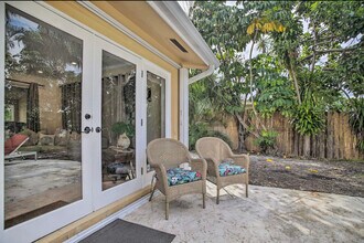 2169 Imperial Point Dr in Fort Lauderdale, FL - Foto de edificio - Building Photo