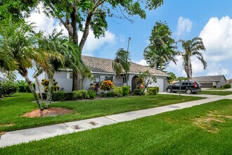5391 Alta Way in Greenacres, FL - Building Photo - Building Photo
