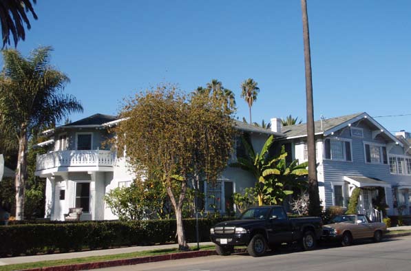 104-106 Chapala St in Santa Barbara, CA - Building Photo - Building Photo