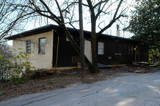 814 Maplehurst Ct in Knoxville, TN - Foto de edificio - Building Photo