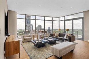 200 Congress Ave. in Austin, TX - Building Photo