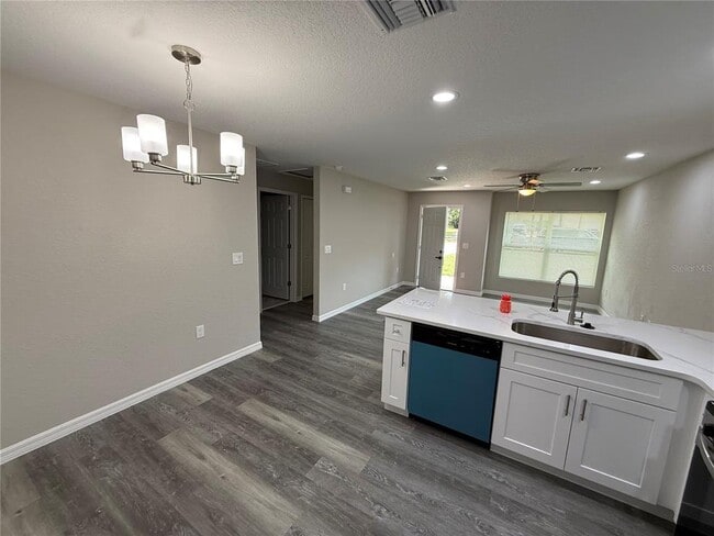 3843 NE 41st St in Ocala, FL - Building Photo - Building Photo