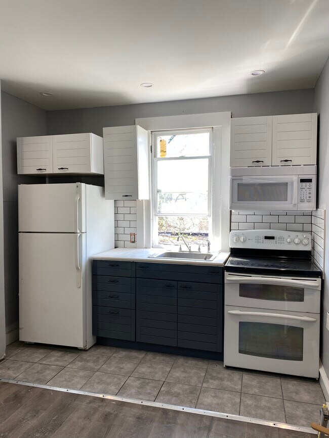 4500 N Front St in Philadelphia, PA - Building Photo - Building Photo