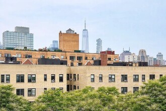 325 E 5th St, Unit F3 in New York, NY - Building Photo - Building Photo