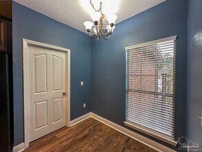 6734 Weathered Drive in Milton, FL - Building Photo - Building Photo