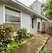 2114 Redwing Way in Round Rock, TX - Building Photo