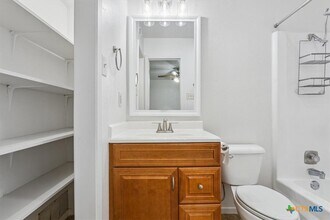 4801 Calle Nogal in Temple, TX - Building Photo - Building Photo
