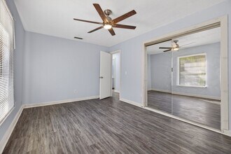 1712 E Mulberry Dr, Unit 1712 E Mulberry Drive in Tampa, FL - Foto de edificio - Building Photo