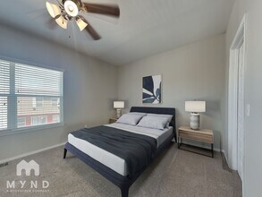 138 E Sycamore St in Fayetteville, AR - Building Photo - Building Photo