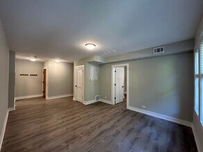 1124 Maple Ave, Unit 1 in Evanston, IL - Foto de edificio - Building Photo