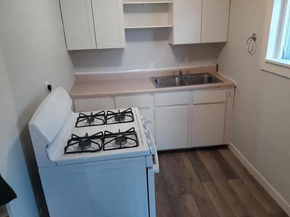 509 4th Ave N in Grand Forks, ND - Building Photo