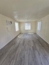 110 Forest Ave in Davenport, FL - Building Photo - Building Photo