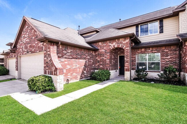 12310 Maura Lane in Houston, TX - Building Photo - Building Photo