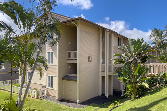 The Terraces at Launani Valley in Mililani, HI - Building Photo - Building Photo