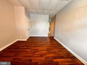 5439 Hunter St in Philadelphia, PA - Building Photo - Building Photo
