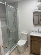 314 Springfield St, Unit 314 in Chicopee, MA - Foto de edificio - Building Photo