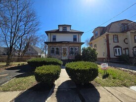1549 Morris Pl in Hillside, NJ - Building Photo