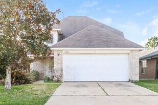 7343 River Pines Dr in Cypress, TX - Building Photo