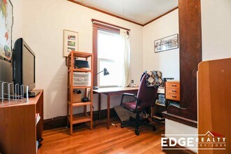 33 Benjamin Rd, Unit 2 in Belmont, MA - Foto de edificio - Building Photo