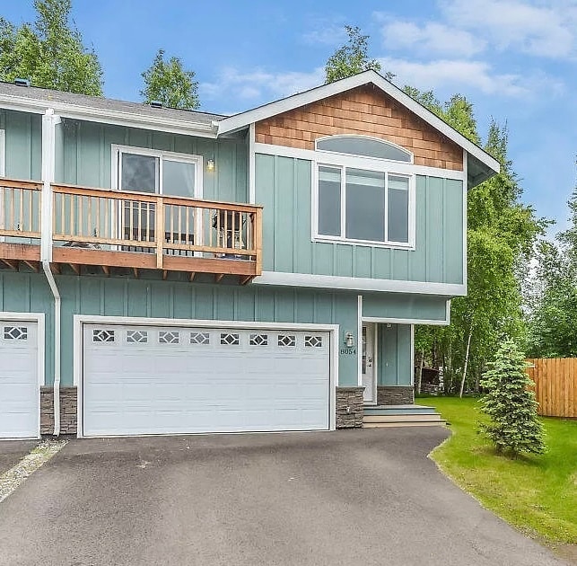 8054 Marsha Loop in Anchorage, AK - Building Photo