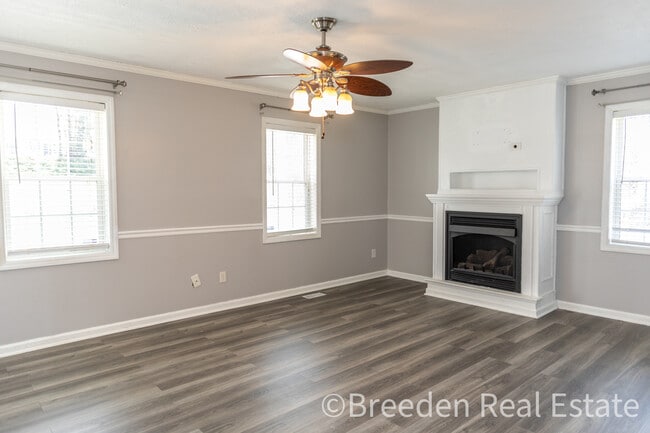 220 Sequoyah Cir in Morganton, NC - Building Photo - Building Photo